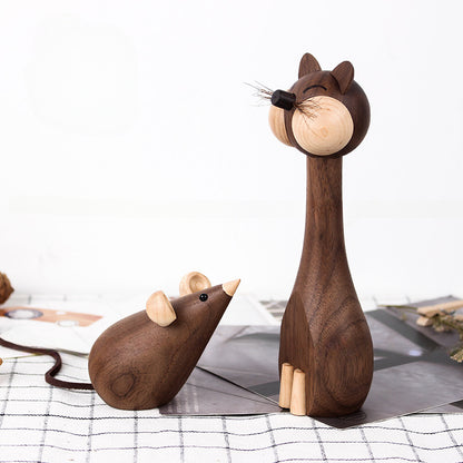 cat and mouse figurines