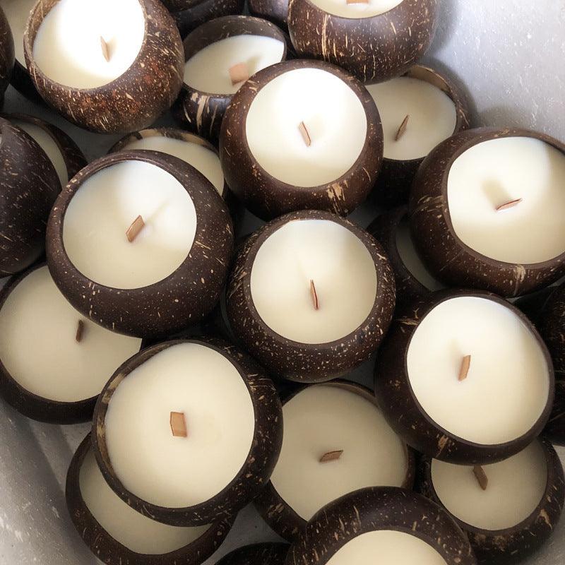 Unique Gifts for Christmas 2023: Coconut Shell Creative Aromatherapy Candles - chicnests