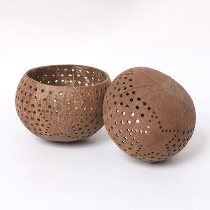 Coconut shell star candle cup