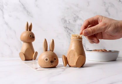 Creative rabbit toothpick box