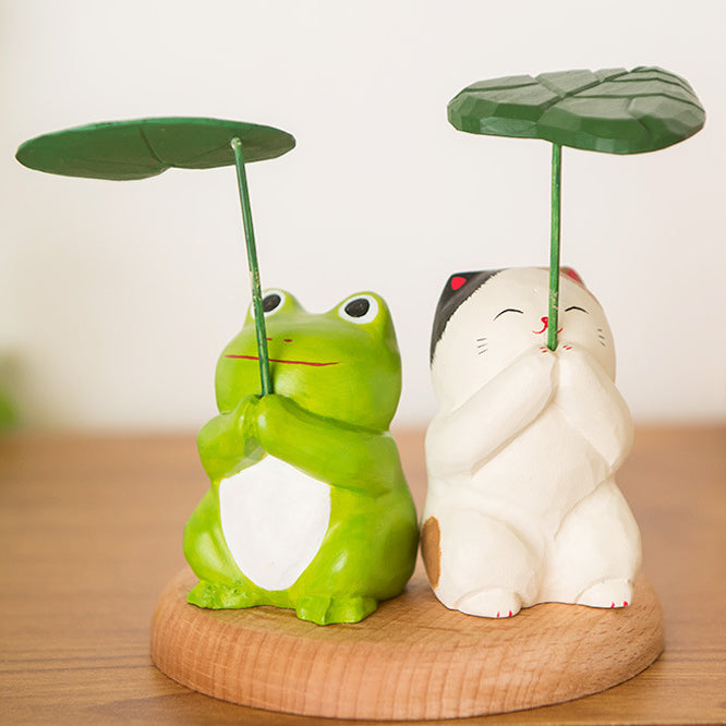 Hand-Carved Cute Frogs and Cats