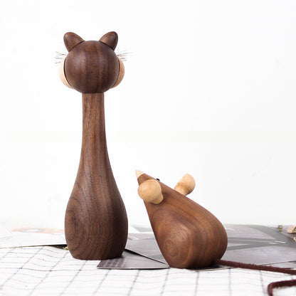 cat and mouse figurines