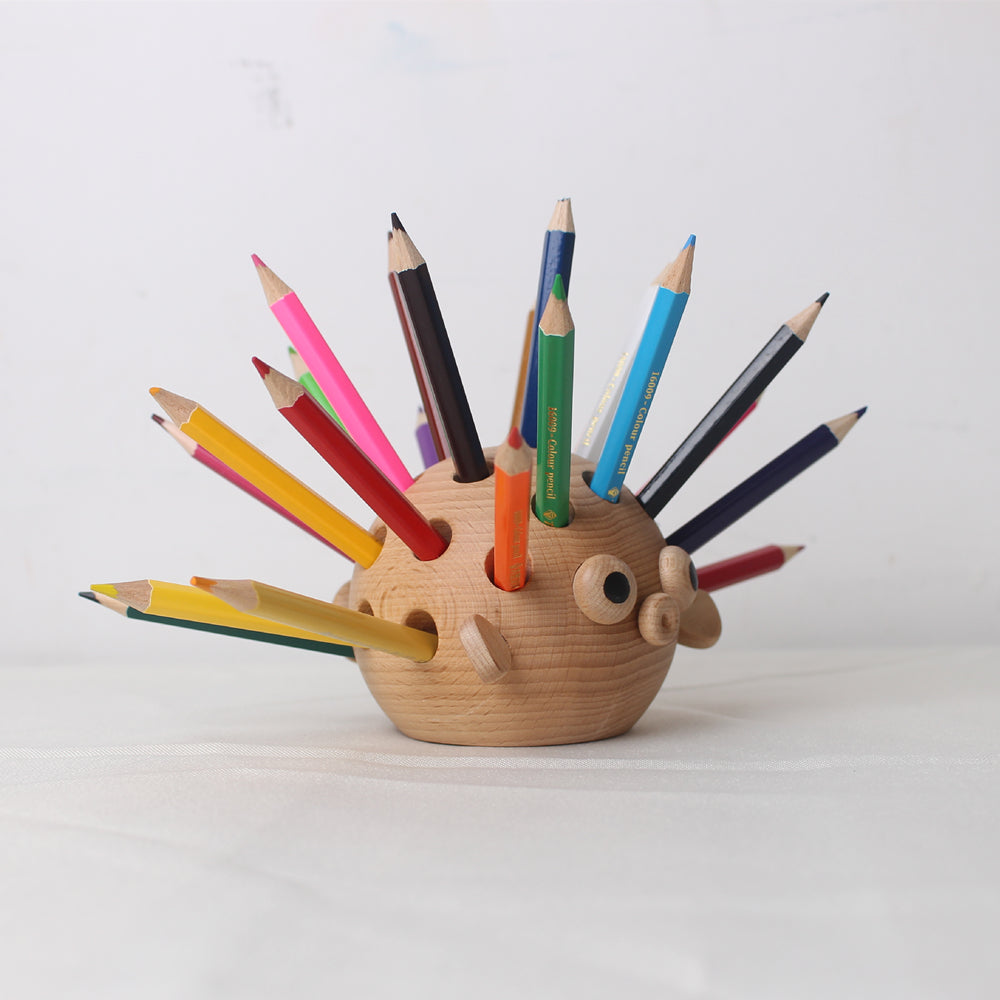 Creative multifunctional fugu pen holder