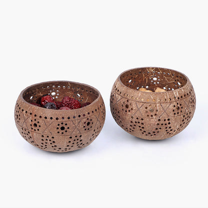 Coconut shell plum candle cup